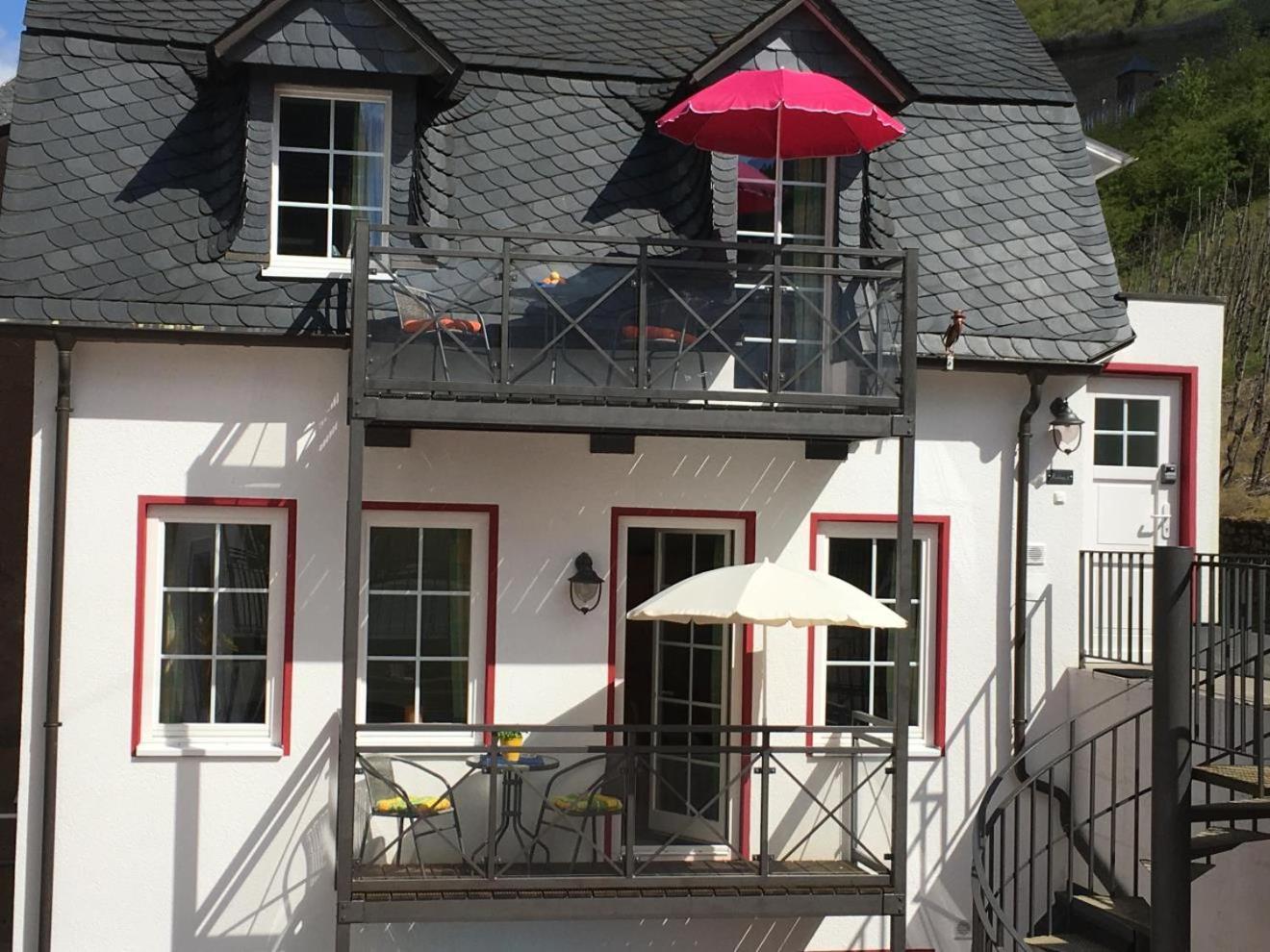 Mosel Ferienhaus Reblaus Zell an der Mosel Exterior foto