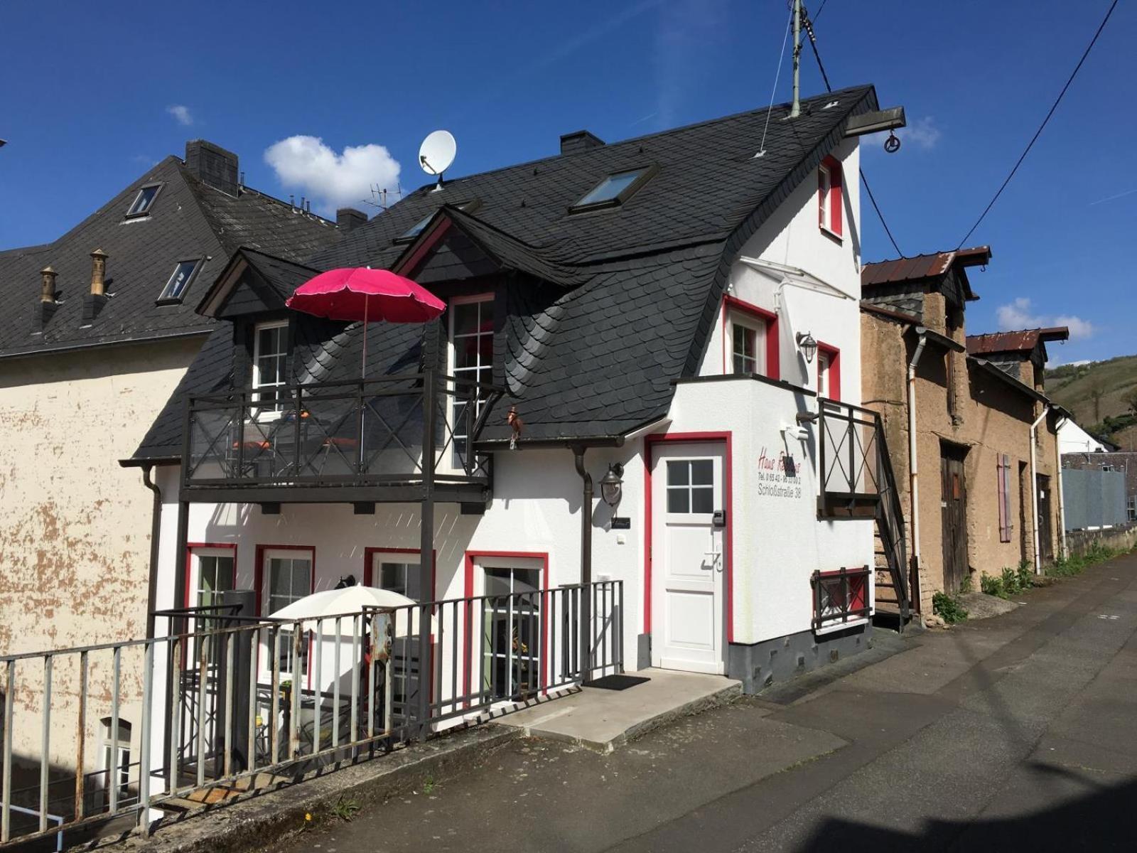 Mosel Ferienhaus Reblaus Zell an der Mosel Exterior foto